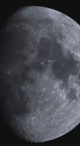 Detailed moon surface from Seestar S30